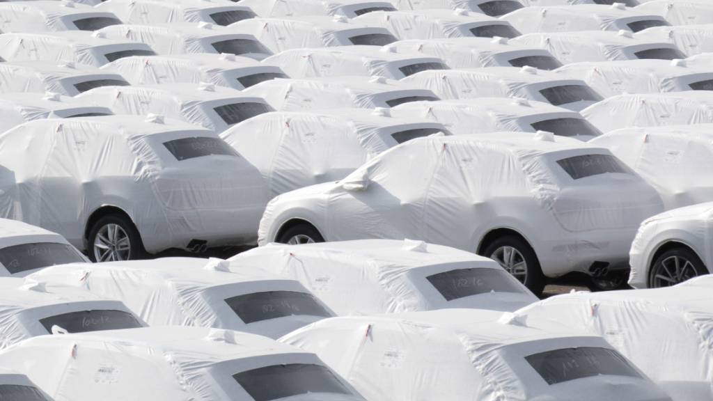 Deutschlands 100 börsennotierte Top-Konzerne haben einer Studie zufolge in diesem Jahr die schwierigen Rahmenbedingungen zu spüren bekommen. Wachstumstreiber war die Automobilindustrie. (Symbolbild)