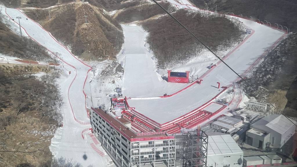 Blick auf den Slalom- und Riesenslalom-Hang in Yanqing.