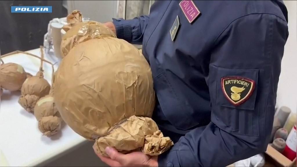 11,5-Kilo-Bombe: Italienische Polizei beschlagnahmt massiven Feuerwerkskörper