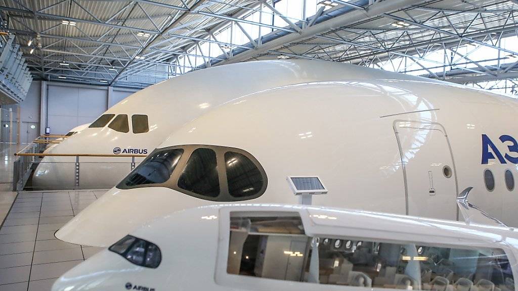 Trotz Gewinneinbruch: Der zivile Flugzeugmarkt sei «robut», heisst es bei Airbus. (Archivbild)