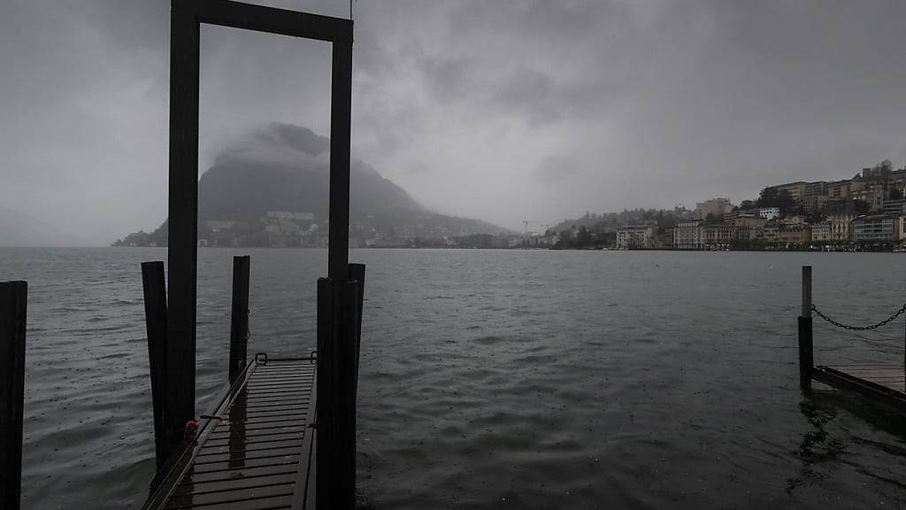 Laut Prognosen von Meteoschweiz dürften die Ostertage auch dieses Jahr wieder nass werden im Tessin. (Archivbild)