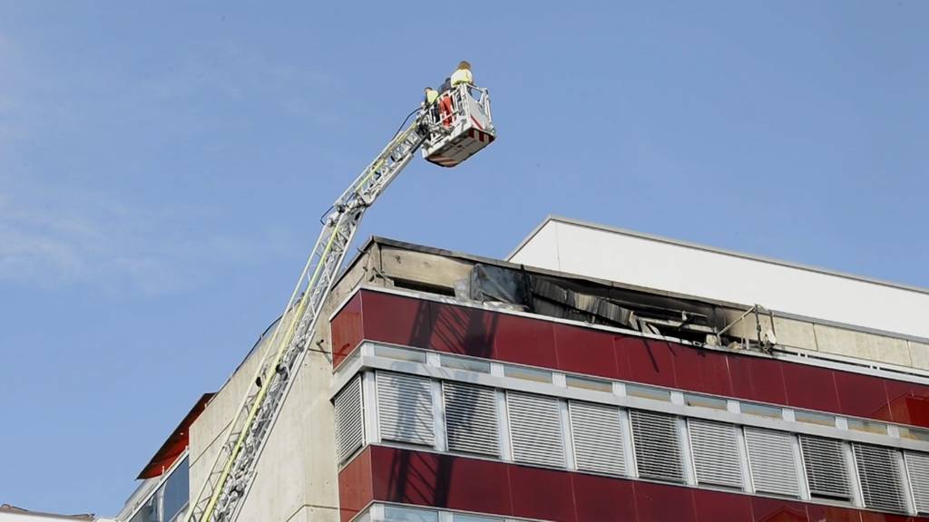 50 Personen aus Bürogebäude evakuiert