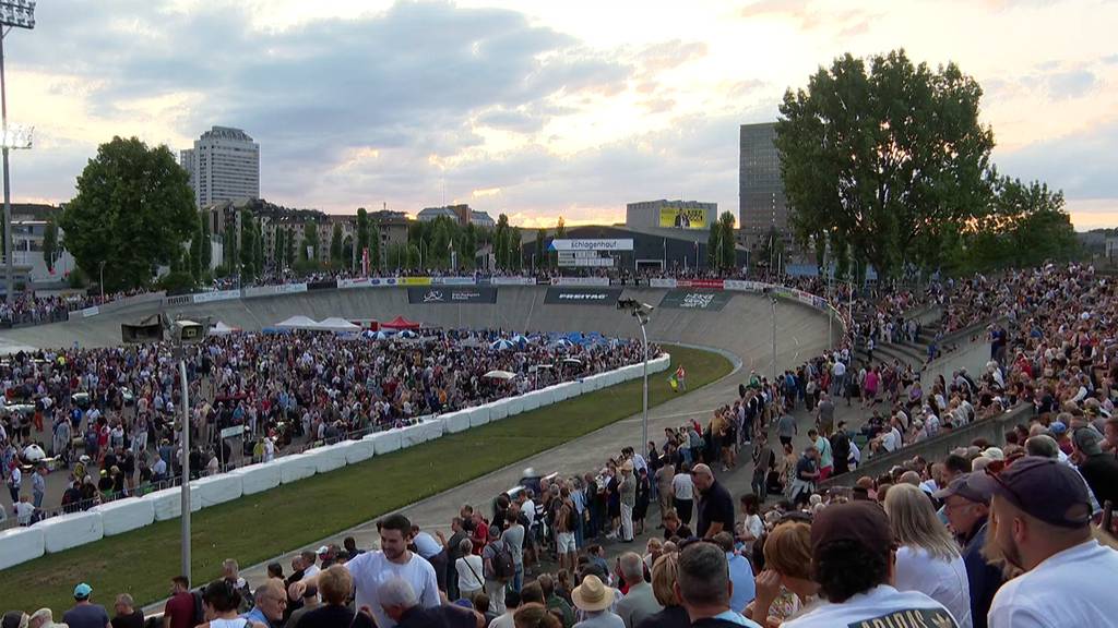 Indianapolis-Flair auf der offener Rennbahn von Oerlikon