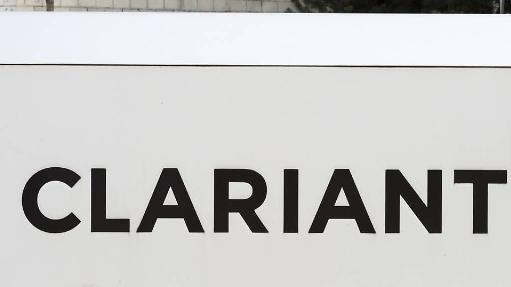 Mit Clariant hat das nächste Unternehmen eine Gewinnwarnung ausgesprochen. Der Umsatz im zweiten Quartal 2023 soll deutlich tiefer ausfallen als im Vorjahr. Auch die Ziele fürs Gesamtjahr werden gestutzt. (Archivbild)
