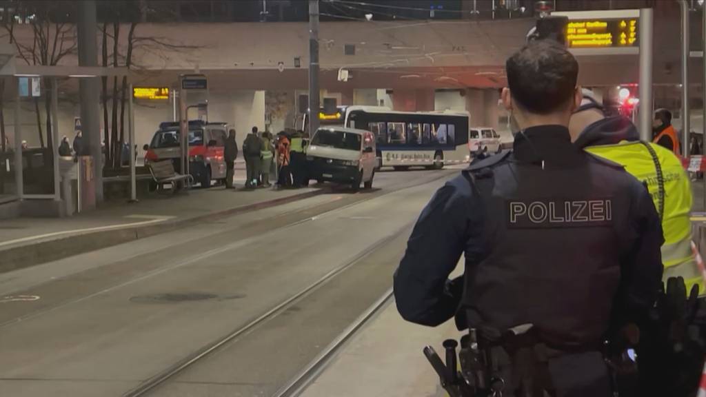 Fussgängerin stirbt nach Tramunfall am Bahnhof Oerlikon