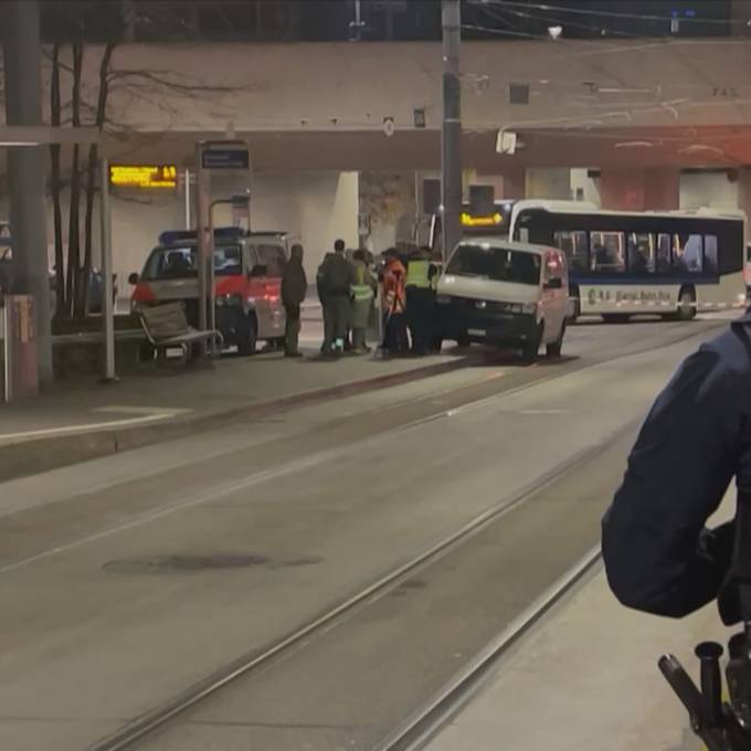 Fussgängerin stirbt nach Tramunfall am Bahnhof Oerlikon