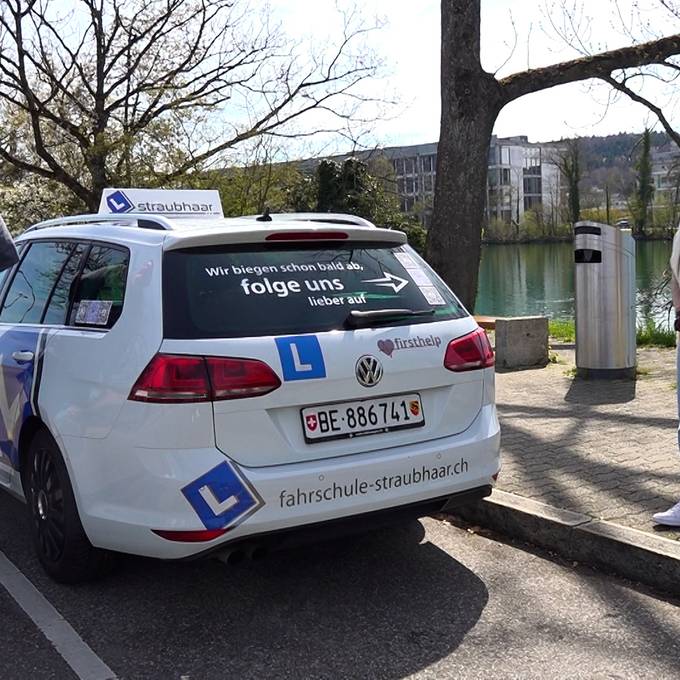 Martin Bieri ist der erste Fahrlehrer der Schweiz mit Handicap