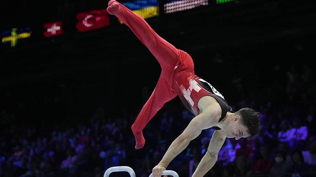 Luca Giubellini am Pauschenpferd während der Qualifikation an der WM in Antwerpen