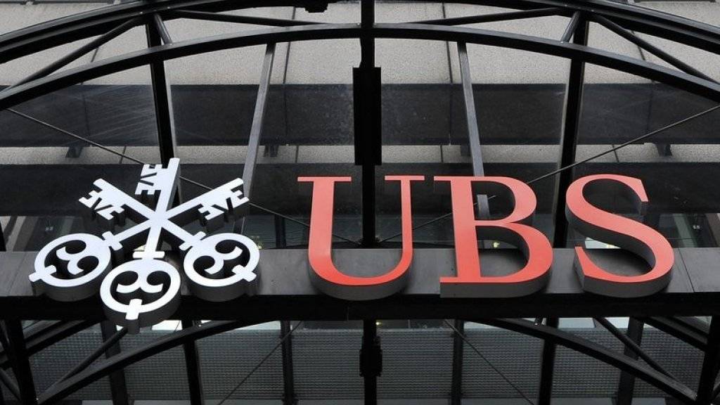 Die Schweizer Banken wie die UBS haben sich am Freitag nach dem britischen Votum zum EU-Austritt zurückhaltend über die Konsequenzen des Entscheids für ihr Geschäft gezeigt. (Symbolbild)
