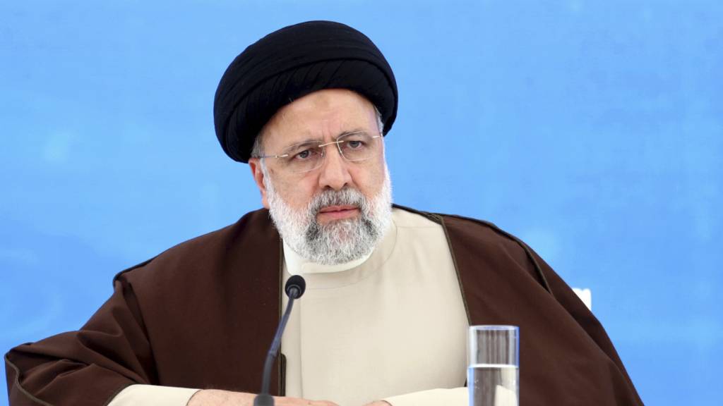Irans Vizepräsident: Hatten Kontakt zu Insassen des Helikopters