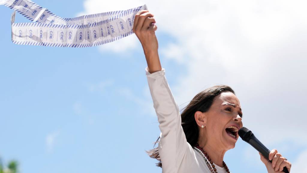ARCHIV - Maria Corina Machado wird für ihren Einsatz für die demokratischen Rechte des venezolanischen Volkes mit dem Friedensnobelpreis ausgezeichnet. Foto: Ariana Cubillos/AP/dpa/Archiv