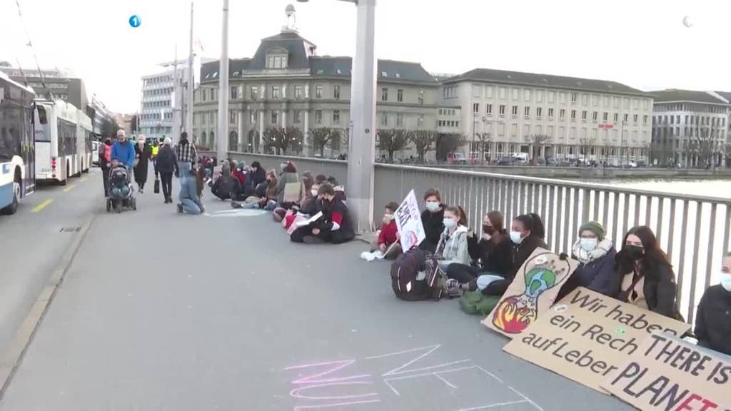 Klimastreik-Aktion in der Stadt Luzern