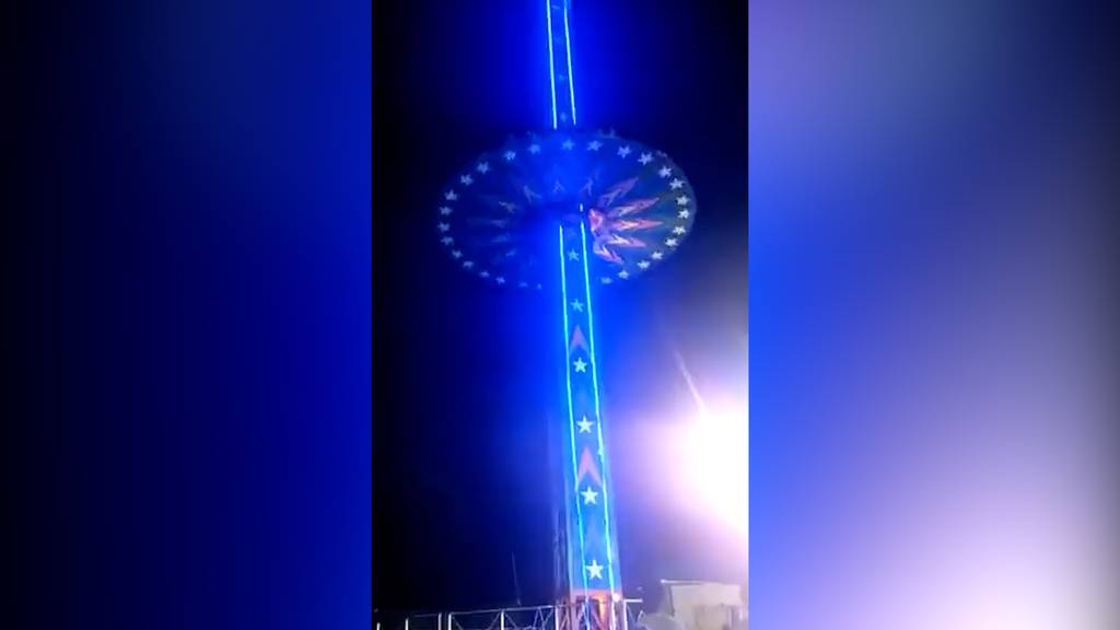 Besucher auf Freifallturm krachen aus 15 Metern Höhe zu Boden