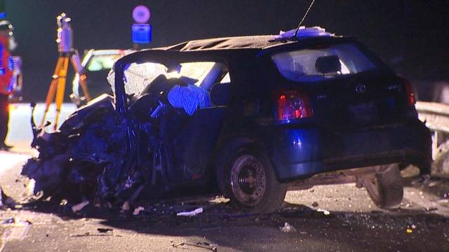 Schwerer Unfall Bei Landquart Mehrere Personen Verletzt Telezuri