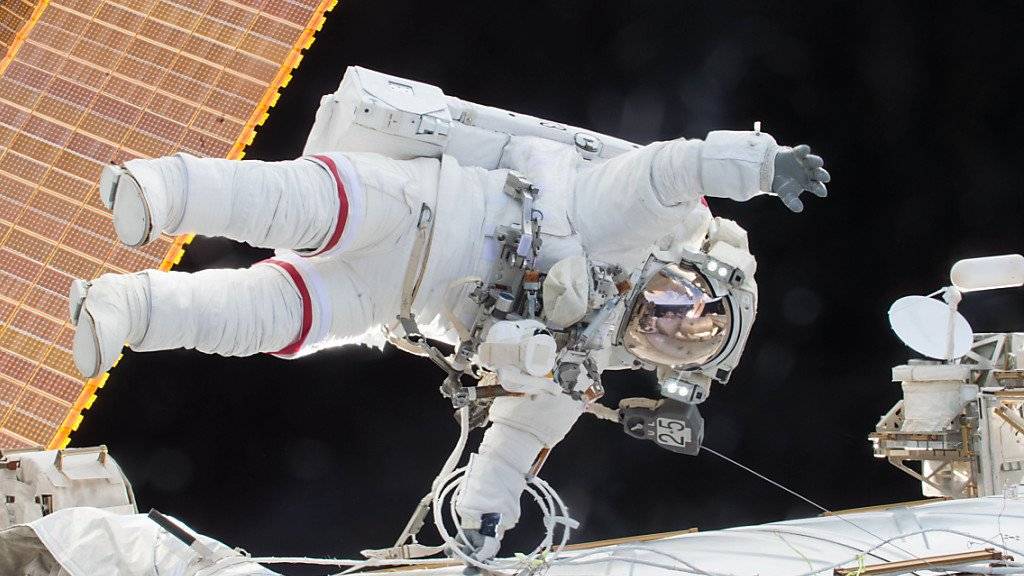 Astronauten können in der Schwerelosigkeit eine Körpertemperatur von bis zu 40 Grad haben, wie Forscher herausfanden. (Symbolbild)