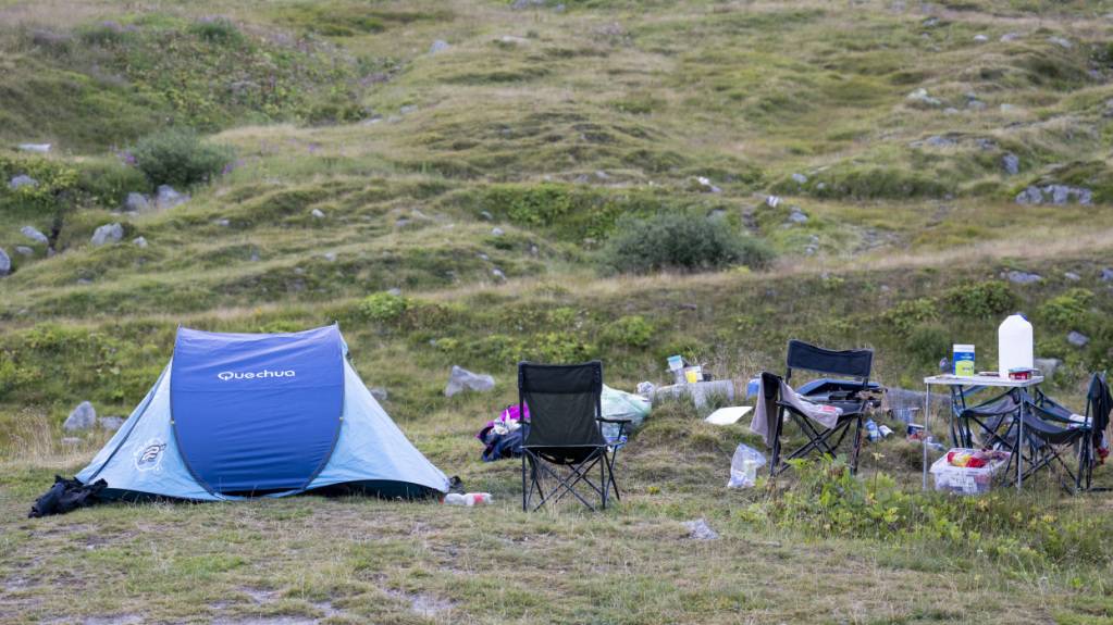 Das Wildcampen wird immer beliebter, unterliegt aber strengen Auflagen. (Archivbild)