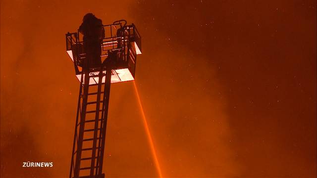 Holz als Brandbeschleuniger