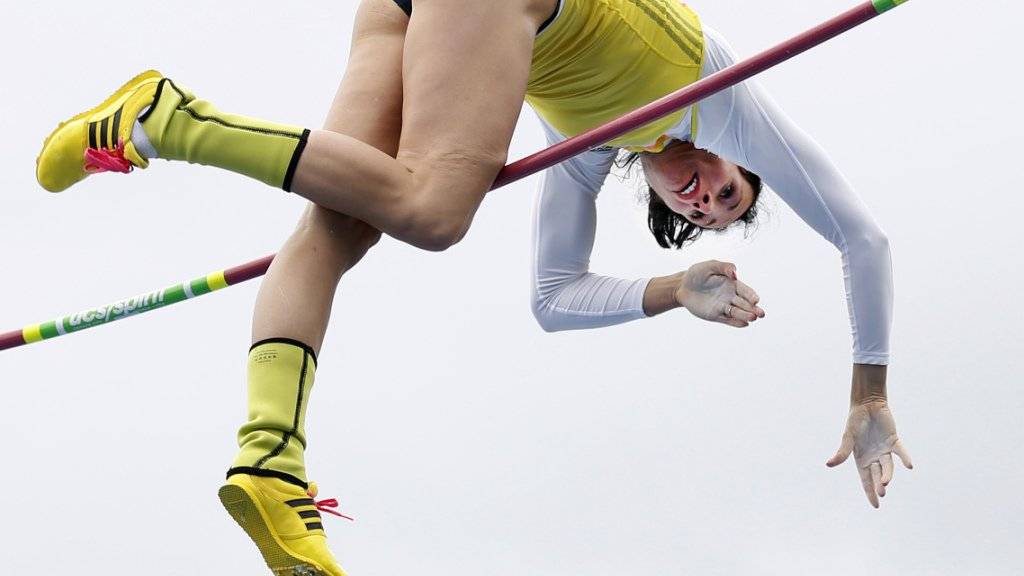 Jennifer Suhr startete gleich mit einem Weltrekord in die Olympiasaison