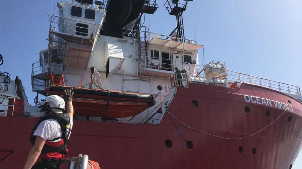Die «Ocean Viking» fährt unter norwegischer Flagge und wird von den Hilfsorganisationen SOS Méditerranée und Ärzte ohne Grenzen betrieben. (Archivbild)