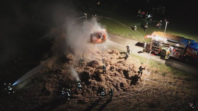 Brand von rund 100 Strohballen auf einem Feld im Thurgau