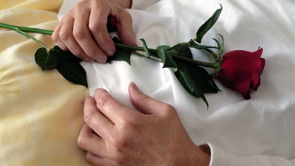 Der Nidwaldner Regierungsrat will sein Gesundheitsgesetz modernisieren und dabei unter anderem den Zugang zur Sterbehilfe gesetzlich verankern. (Symbolbild)