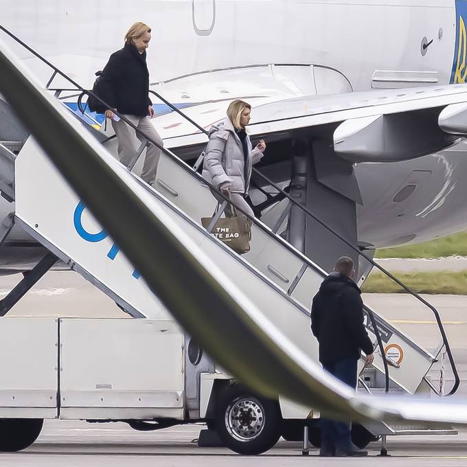 Ukrainische First Lady Olena Selenska ist in Zürich gelandet