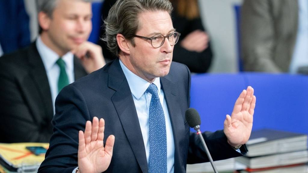 Der deutsche Verkehrsminister Andreas Scheuer gerät immer mehr unter Druck: Eine Untersuchungsausschuss soll nun das Desaster um die Einführung der Pkw-Maut untersuchen. (Archivbild)
