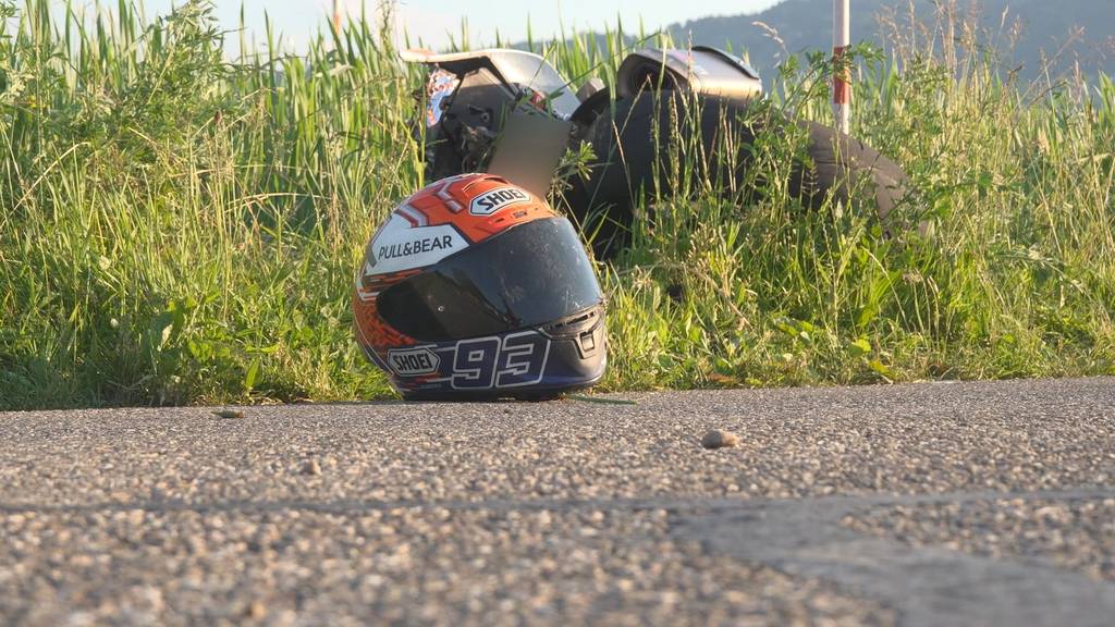Motorradfahrer bei Verkehrsunfall schwer verletzt