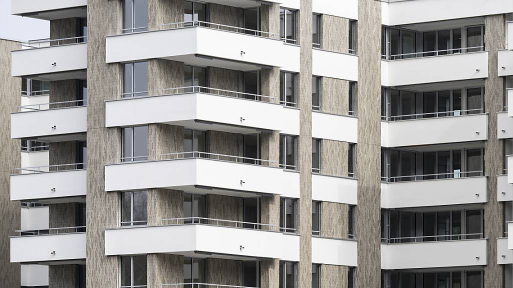 Der Zürcher Stadtrat hat einen Gegenvorschlag zur Wohnbau-Initiative ausgearbeitet. Die Stossrichtung ist jedoch die gleiche: Wohnbaustiftungen sollen mehr Geld erhalten, um mehr günstige Wohnungen schaffen zu können. (Symbolbild)