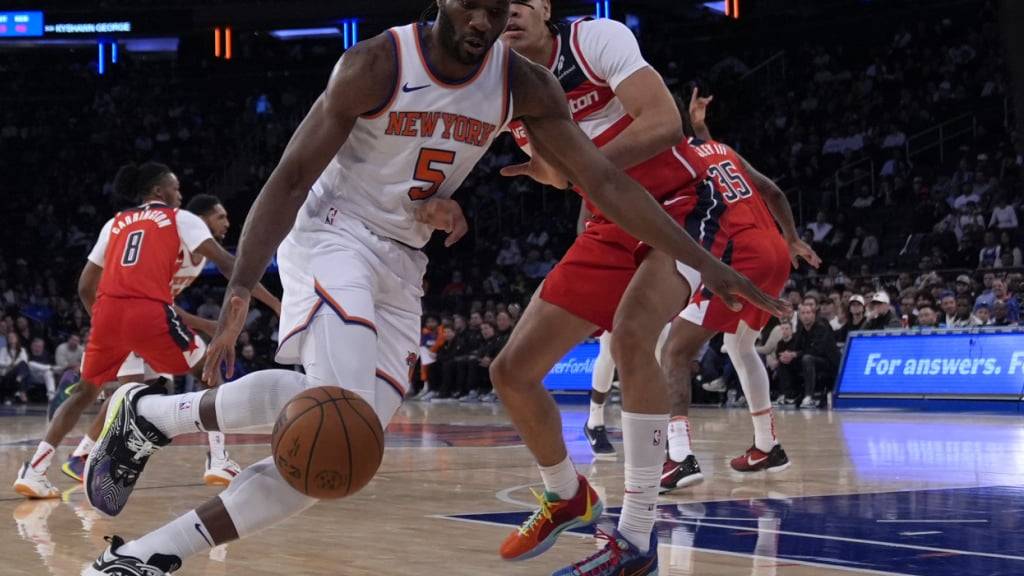 Kyshawn George (rechts) macht im Vorbereitungsspiel der Washington Wizards auf sich aufmerksam