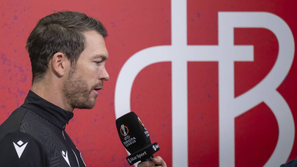 Schnell in den Fokus gerückt: FCB-Trainer Stephan Lichtsteiner