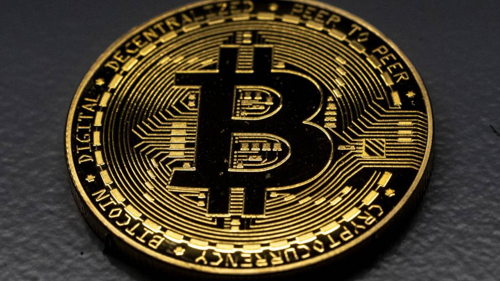 Bitcoin schiesst dank sinkender Anleiherenditen und Trump hoch
