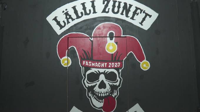 Lälli-Zunft präsentierte den Zunftwagen.