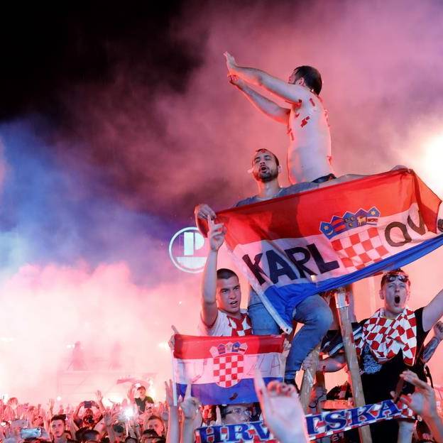 Heisser Empfang für Kroaten