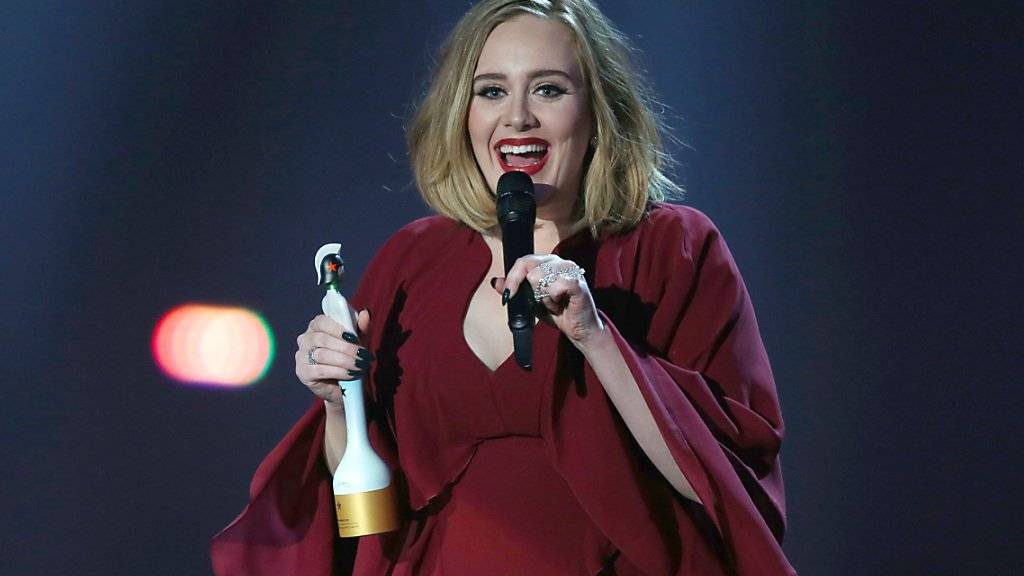 Gewinnt Preise am Laufmeter: Die Britin Adele könnte auch an der Echo-Preisverleihung abräumen (Bild der Brit Awards im Februar)