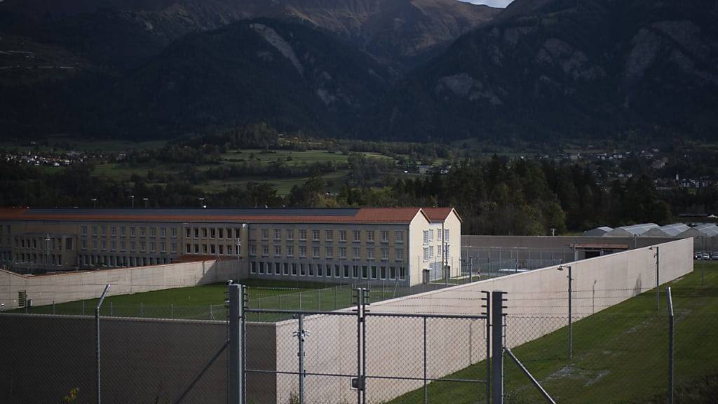 Bündner Hochbauamt verbessert Hochwasserschutz in Cazis GR