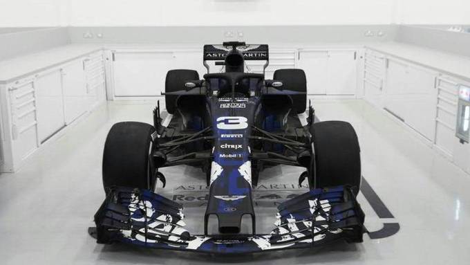 Red Bull zeigt RB14 für 2018