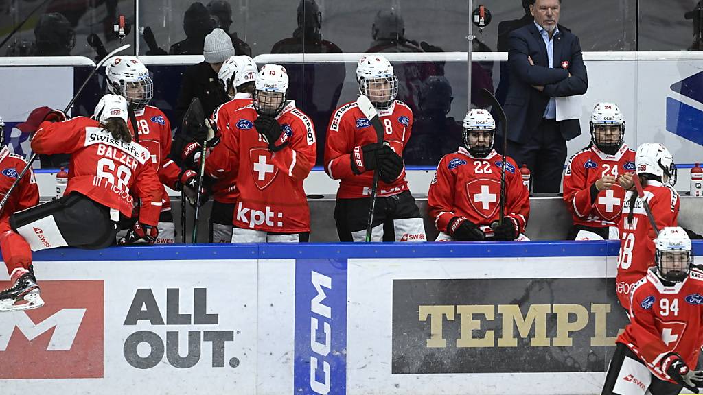 Das Schweizer Frauen-Nationalteam kehrt ohne Sieg vom zweiten Turnier der Euro Hockey Tour zurück