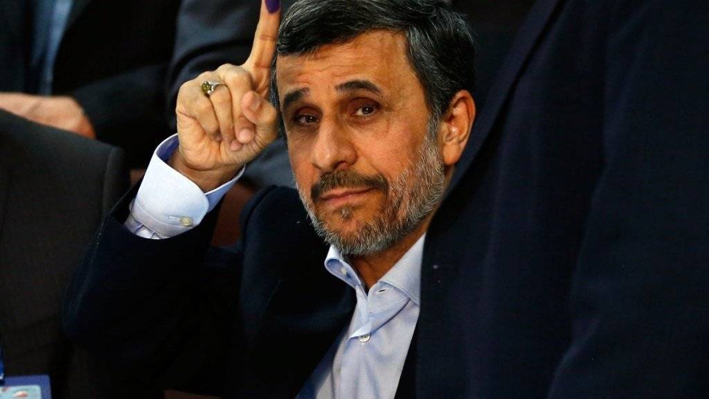 Er will nochmal: Der iranische Ex-Präsident Mahmud Ahmadinedschad hat sich als Kandidat für die Präsidentschaftswahl registrieren lassen.
