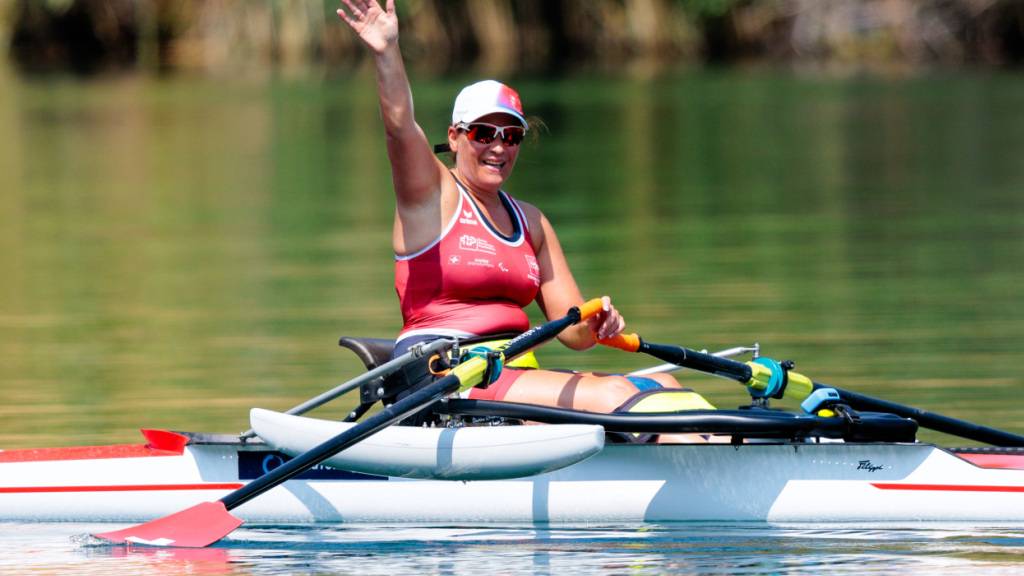 Claire Ghiringhelli gewinnt an der WM im Para-Einer Bronze
