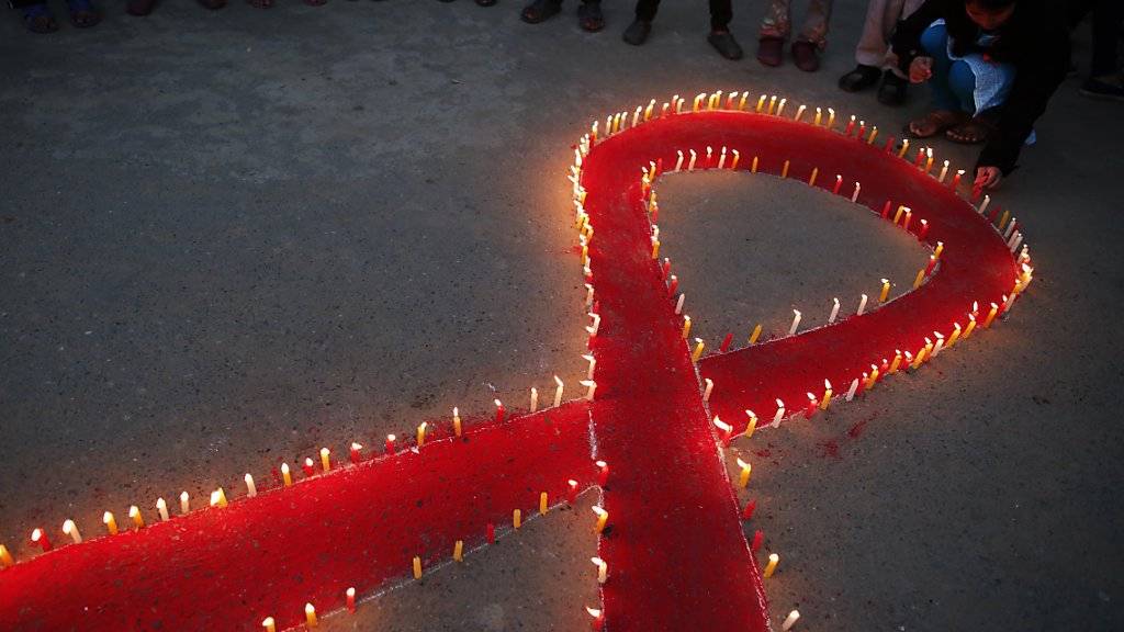Kerzenskulptur vor einem Rehabilitationszentrum für Opfer von Prostitution und Frauenhandel in der nepalesischen Hauptstadt Kathmandu (Aufnahme vom November 2016).