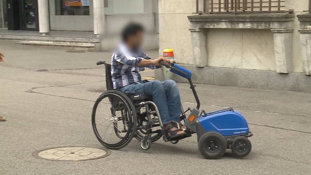 Mit Tochter aus dem Fenster gesprungen: Vater muss sich vor Gericht verantworten