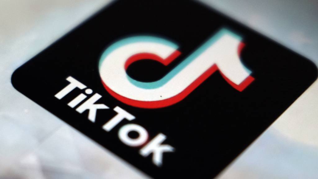 Die Videoplattform Tiktok hat in den USA erneut einen Aufschub für die Verkaufsgespräche erhalten. (Archivbild)
