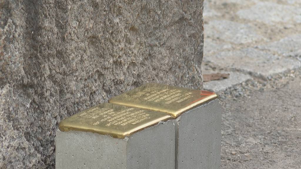 Erste Holocaust-Stolpersteine in Zürich gesetzt