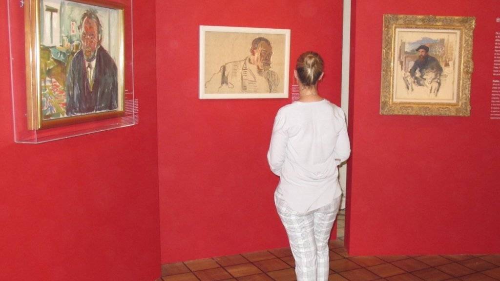 Selbstporträts (v.l.n.r.) von Edvard Munch, Franz Hodler und Claude Monet in der aktuellen Ausstellung im Pariser Museum Marmottan Monet.