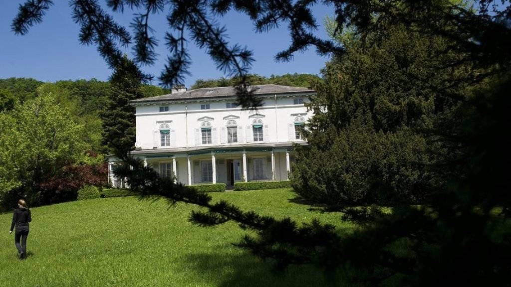 In der Villa Manoir de Ban oberhalb von Vevey lebte Charlie Chaplin von 1952 bis zu seinem Tod 1977. Am 16. April 2016 wird das Haus zum Museum, wo das Leben des Künstlers erzählt wird (Archiv)