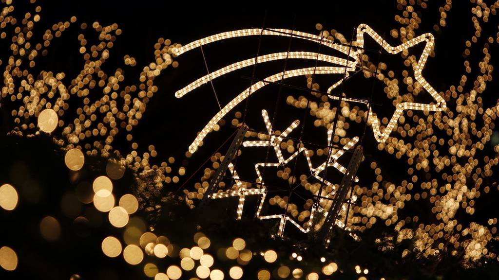 Beinwil am See demontiert Weihnachtsbeleuchtung