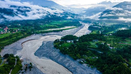 Nepal warnt vor weiterer Flut im Katastrophengebiet