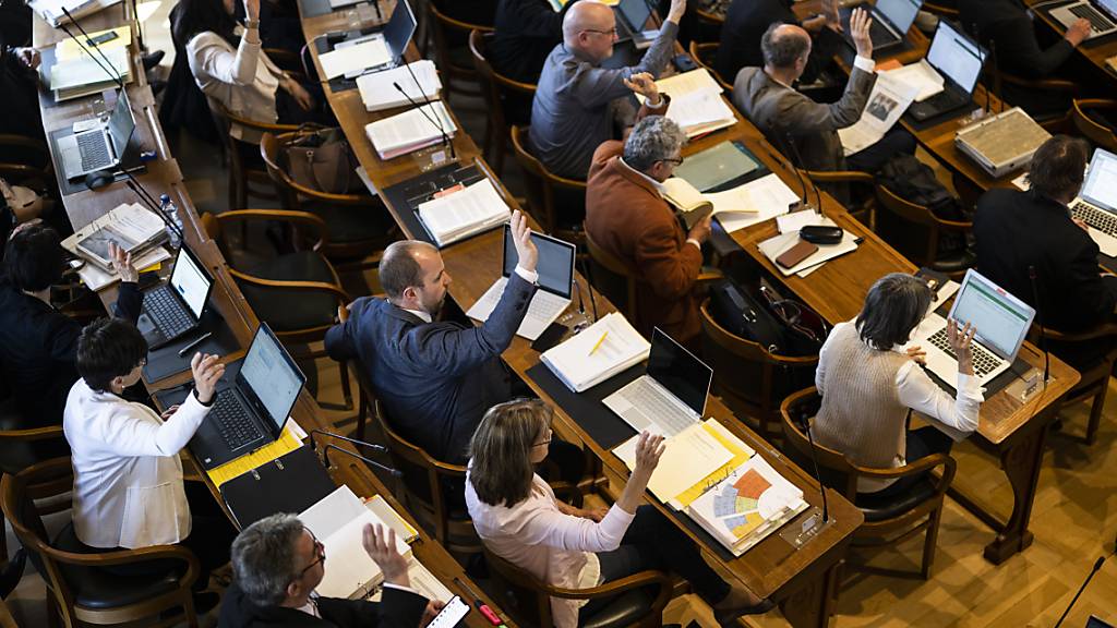 Aus dem St. Galler Kantonsrat wurden dringliche Interpellationen zur Asylpolitik eingereicht. (Archivbild)