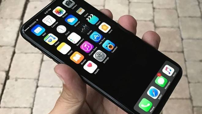 Vernetzt: iPhone 8 mit Gesichtserkennung